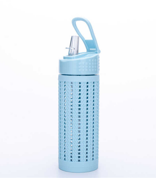 Designer Hard Plastic Water Bottle with Straw & Carry Loop 600ml