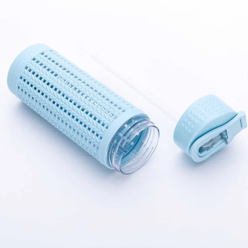 Designer Hard Plastic Water Bottle with Straw & Carry Loop 600ml